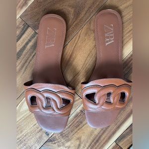 zara sandals.